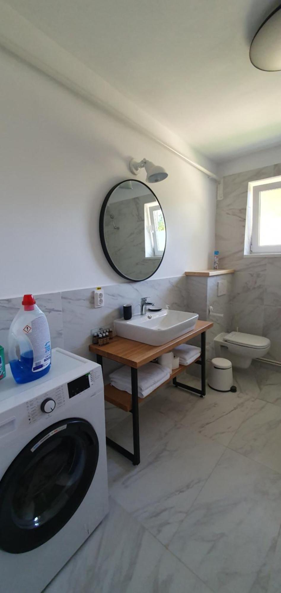 The Pines Serviced Apartments 브라쇼브 외부 사진